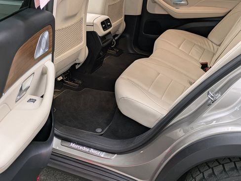 Used 2021 Mercedes-Benz GLE 350 4MATIC image 19