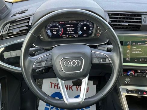 Used 2023 Audi Q3 2.0T Premium image 11