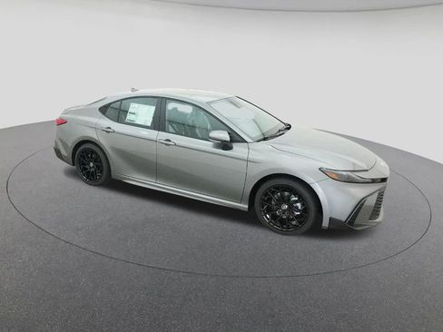New 2026 Toyota Camry SE image 12