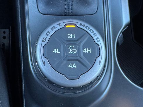 New 2025 Ford Bronco Base w/ Sasquatch Package image 15