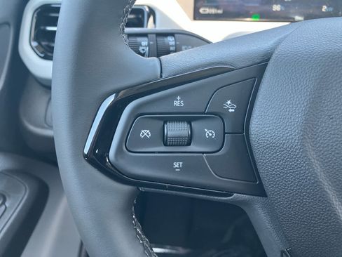 New 2027 Chevrolet Bolt LT FWD image 15