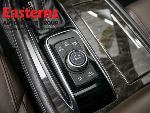 Used 2023 Nissan Armada Platinum w/ Captain's Chairs Package AWD/4WD image 22