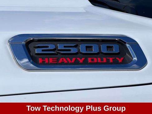 Used 2025 RAM 2500 Limited AWD/4WD image 9