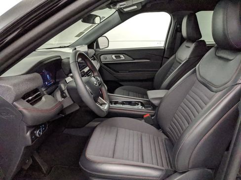New 2025 Ford Explorer ST-Line w/ ST-Line Street Pack image 22
