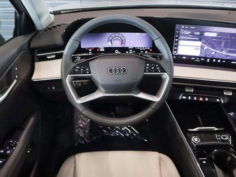 New 2026 Audi Q3 quattro 2.0T AWD/4WD image 17
