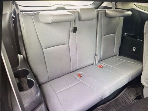 Used 2021 Toyota Highlander Platinum image 14