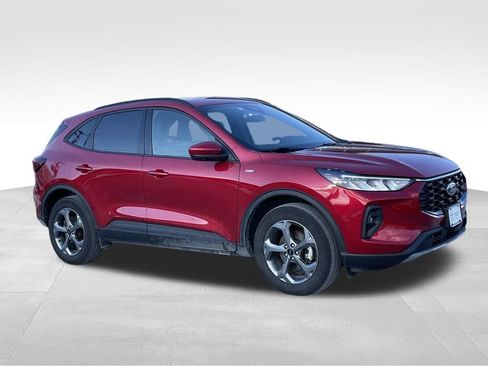 Used 2025 Ford Escape ST-Line Select image 3