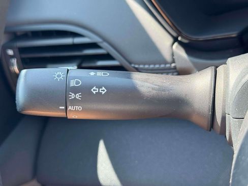 Certified 2025 Subaru Legacy AWD/4WD image 15