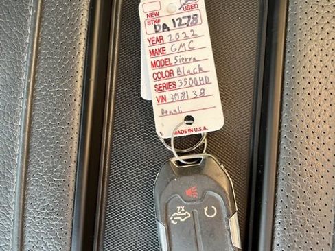 Used 2022 GMC Sierra 3500 Denali w/ Denali Ultimate Package image 45