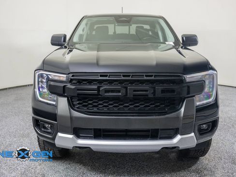 Used 2025 Ford Ranger XLT w/ Equipment Group 301A High AWD/4WD image 2