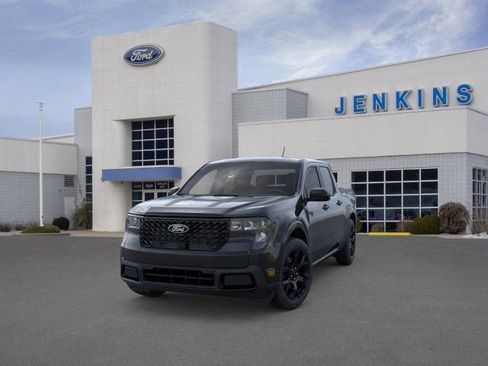 New 2025 Ford Maverick XLT w/ Black Appearance Package image 2