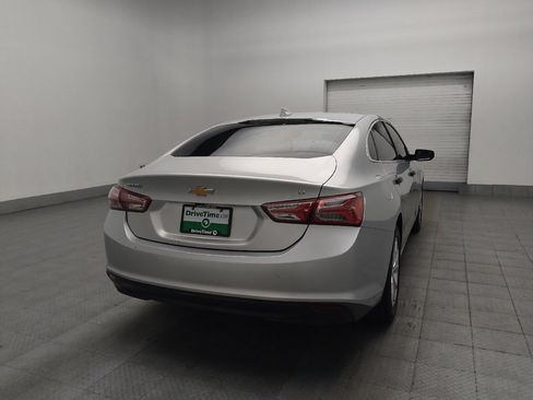 Used 2020 Chevrolet Malibu LT FWD image 9