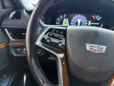 Used 2019 Cadillac Escalade ESV Luxury image 19