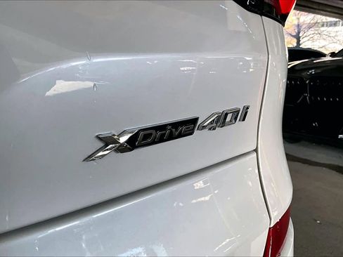 Used 2025 BMW X5 xDrive40i w/ M Sport Package image 9