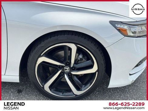 Used 2019 Honda Accord Sport image 8