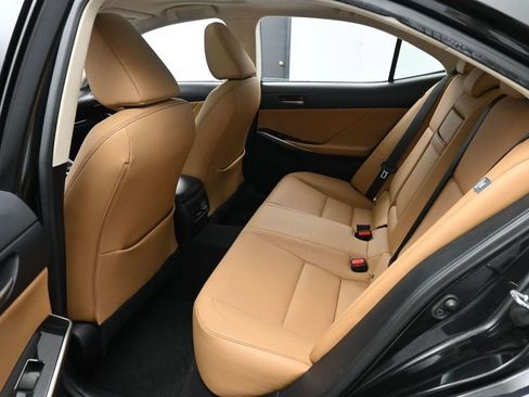 Used 2019 Lexus IS 300 AWD w/ Navigation Package image 15