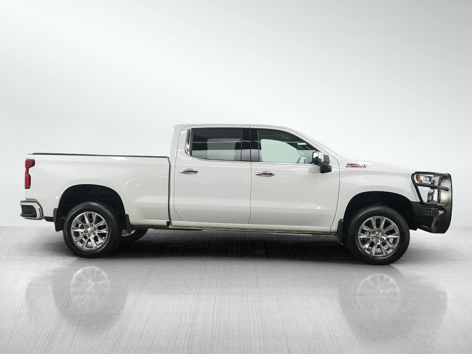 Used 2021 Chevrolet Silverado 1500 LTZ w/ Technology Package AWD/4WD image 6
