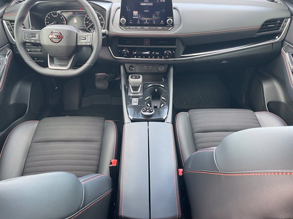 Used 2026 Nissan Rogue SV w/ Rock Creek Premium Package AWD/4WD image 14