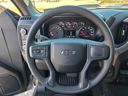 New 2026 Chevrolet Silverado 1500 Custom Trail Boss AWD/4WD image 15