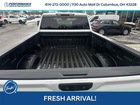 Used 2024 GMC Sierra 2500 SLE w/ SLE Convenience Package image 6