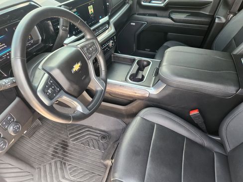 Used 2024 Chevrolet Silverado 2500 LTZ w/ LTZ Plus Package AWD/4WD image 14