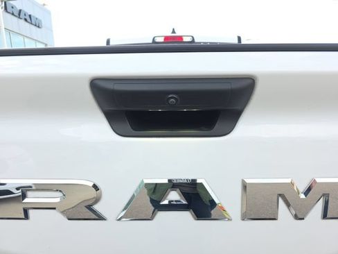 Used 2025 RAM 1500 Big Horn AWD/4WD image 8