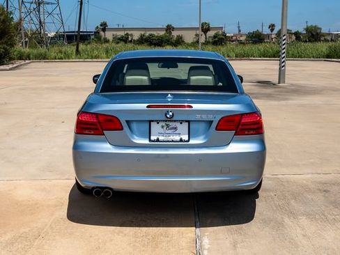Used 2012 BMW 328i Convertible RWD image 4