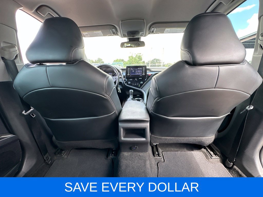 Used 2021 Toyota Camry SE FWD image 19