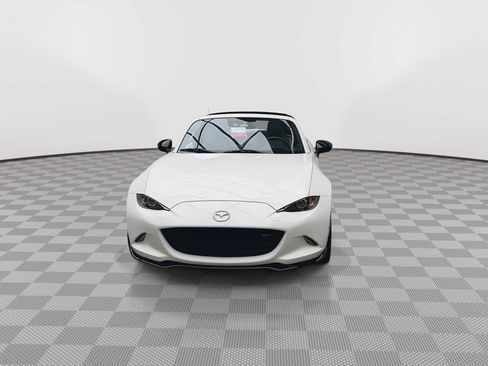 Used 2021 MAZDA MX-5 Miata RF Club w/ Appearance Package RWD image 29