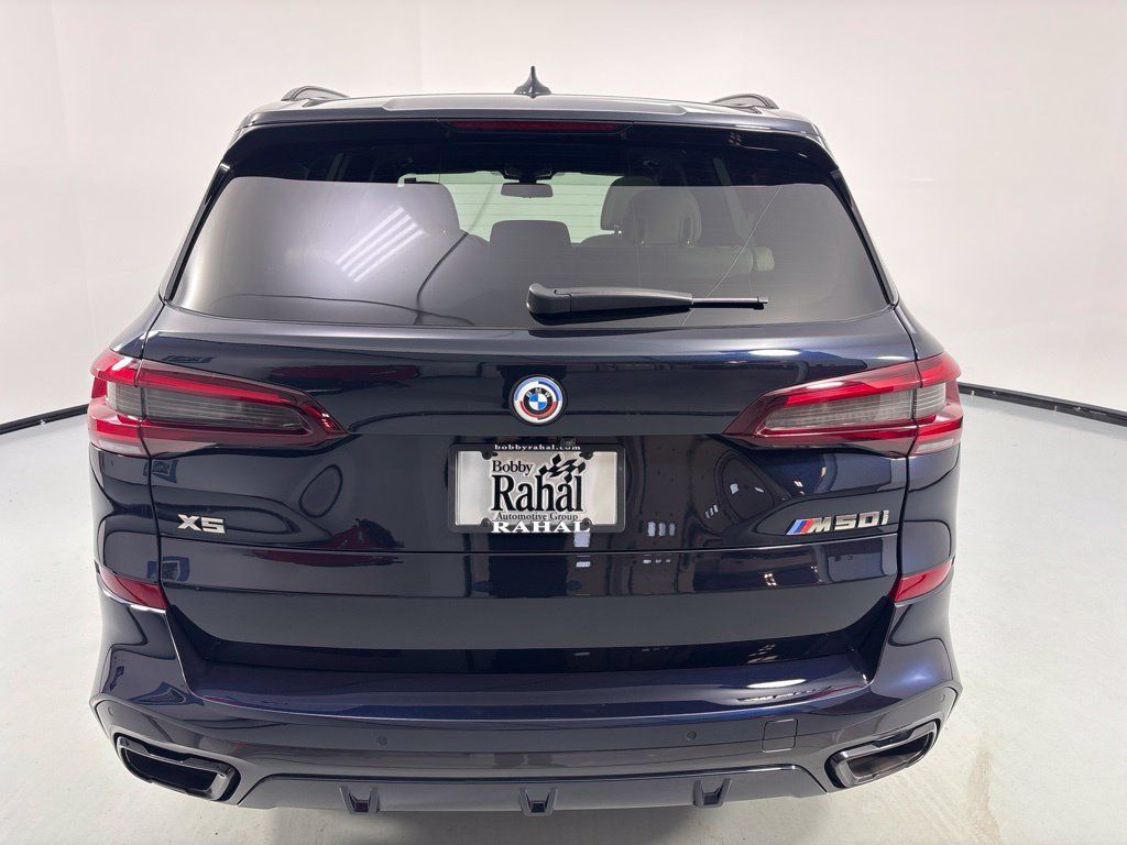 Used 2023 BMW X5 M50i w/ Executive Package AWD/4WD image 6