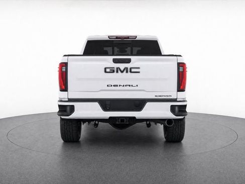 Used 2024 GMC Sierra 2500 Denali Ultimate AWD/4WD image 4