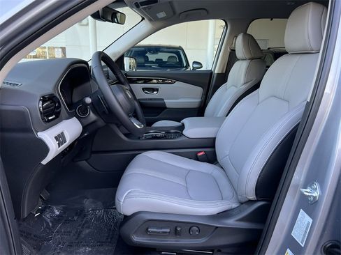 New 2025 Honda Pilot EX-L image 4