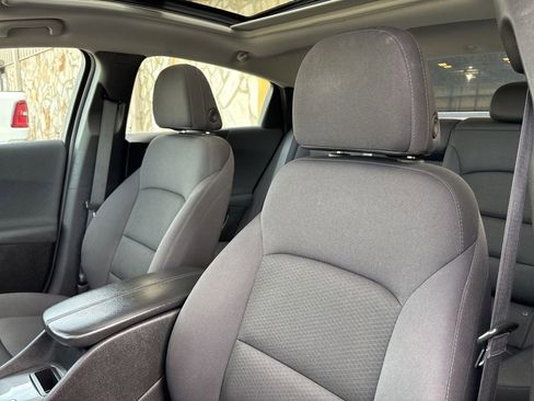Used 2023 Chevrolet Malibu LT FWD image 21