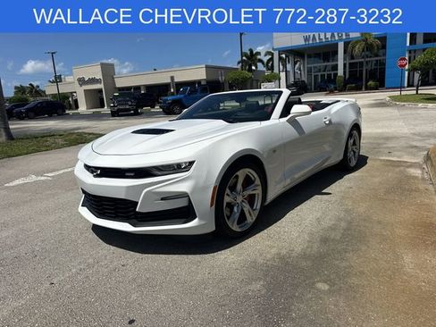 Used 2023 Chevrolet Camaro SS RWD image 2