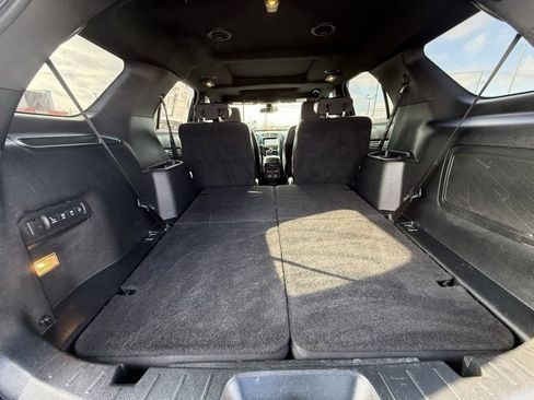 Used 2018 Ford Explorer Sport image 28