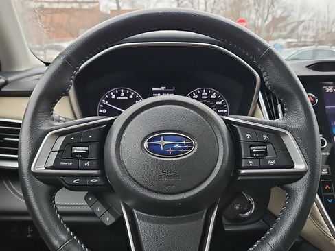 Used 2020 Subaru Outback Limited image 19