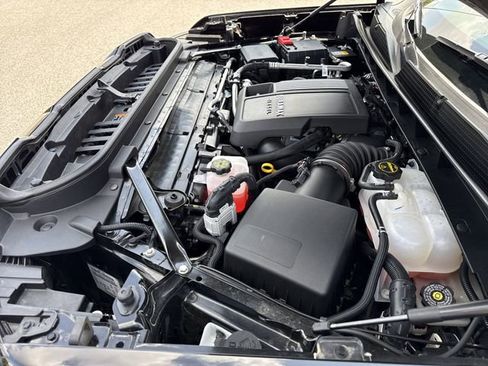Used 2025 GMC Sierra 1500 AT4 w/ AT4 Premium Package AWD/4WD image 45