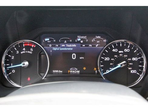 Used 2022 Ford F250 Platinum w/ FX4 Off-Road Package AWD/4WD image 16