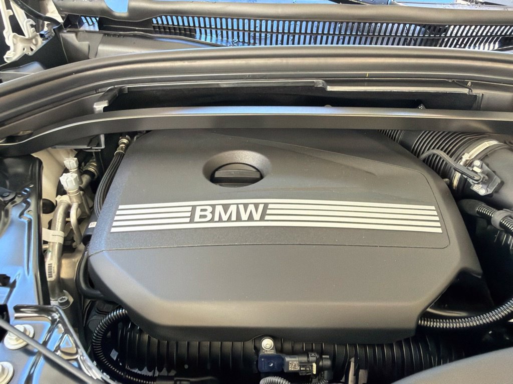 Used 2026 BMW X1 xDrive28i AWD/4WD image 13