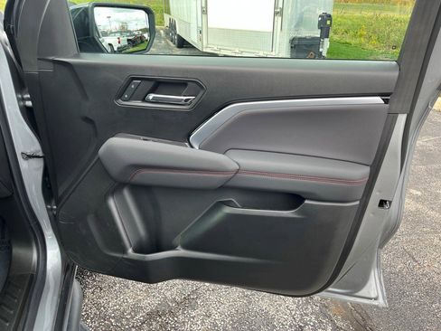 Certified 2024 Chevrolet Colorado Z71 w/ Z71 Convenience Package 2 image 18