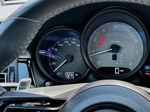 Certified 2023 Porsche Macan S AWD/4WD image 13