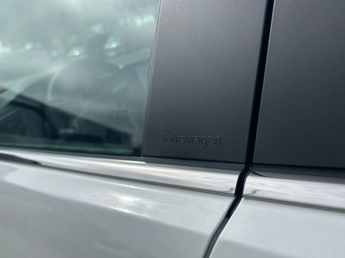 New 2026 Volkswagen Atlas Cross Sport SE image 27