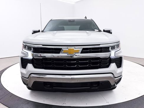Used 2024 Chevrolet Silverado 1500 LT image 12