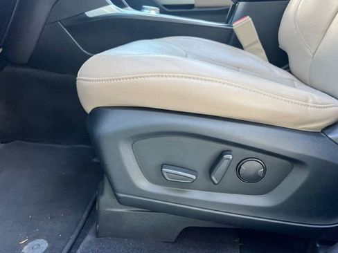 Used 2021 Ford Explorer Limited w/ Equipment Group 301A image 13