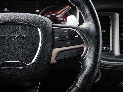 Used 2019 Dodge Charger SRT Hellcat w/ Harman/Kardon Audio Group image 19