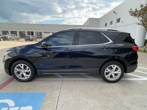 Used 2020 Chevrolet Equinox LT image 6