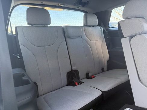 Used 2020 Hyundai Palisade SE image 36