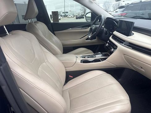 Certified 2022 INFINITI QX60 Luxe w/ Cargo Package image 2