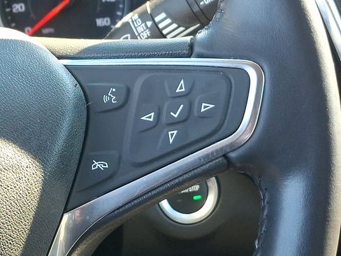 Used 2019 Chevrolet Equinox LT image 22