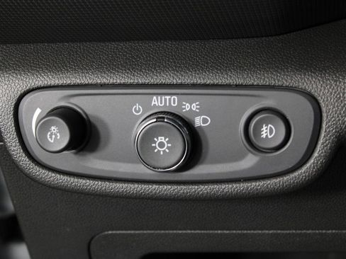 Used 2023 Chevrolet TrailBlazer RS image 23